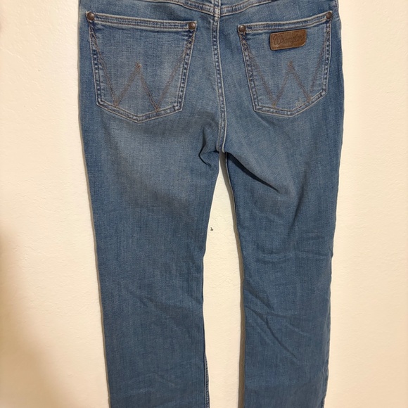 Wrangler bootcut jeans - Picture 3 of 6